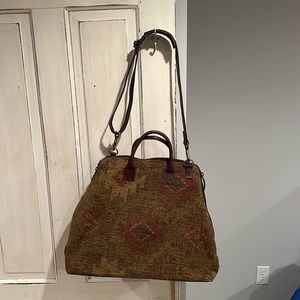Hobo bag purse. Maybe used 1 time